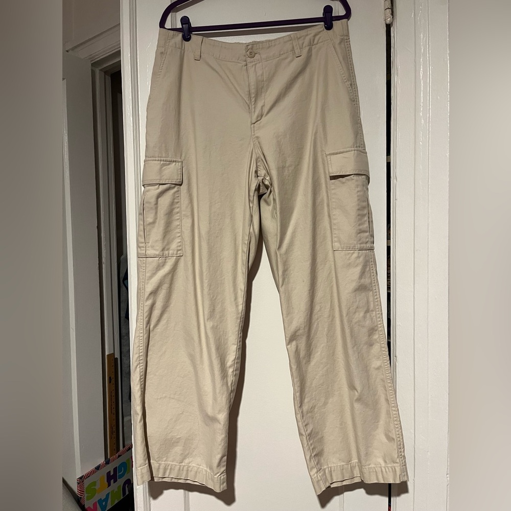 Uniqlo wide leg cargo pants